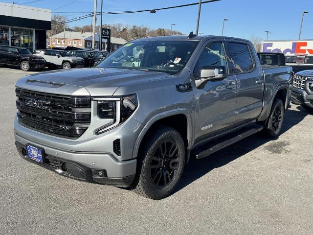 2025 GMC Sierra 1500 Vehicle Photo in LOWELL, MA 01852-4336