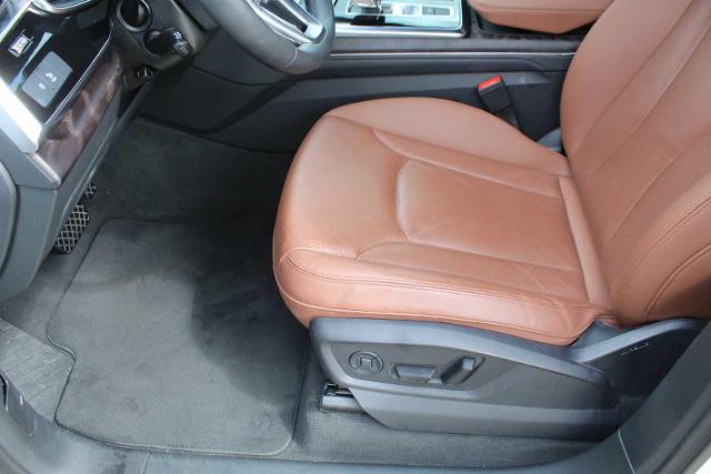 2024 Audi Q7 Vehicle Photo in HOUSTON, TX 77090