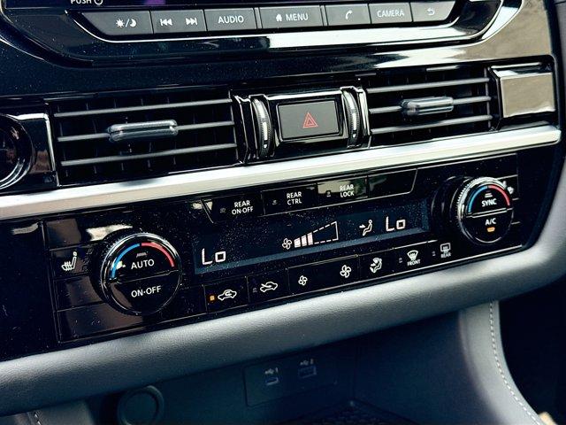 2025 Nissan Pathfinder Vehicle Photo in Flemington, NJ 08822