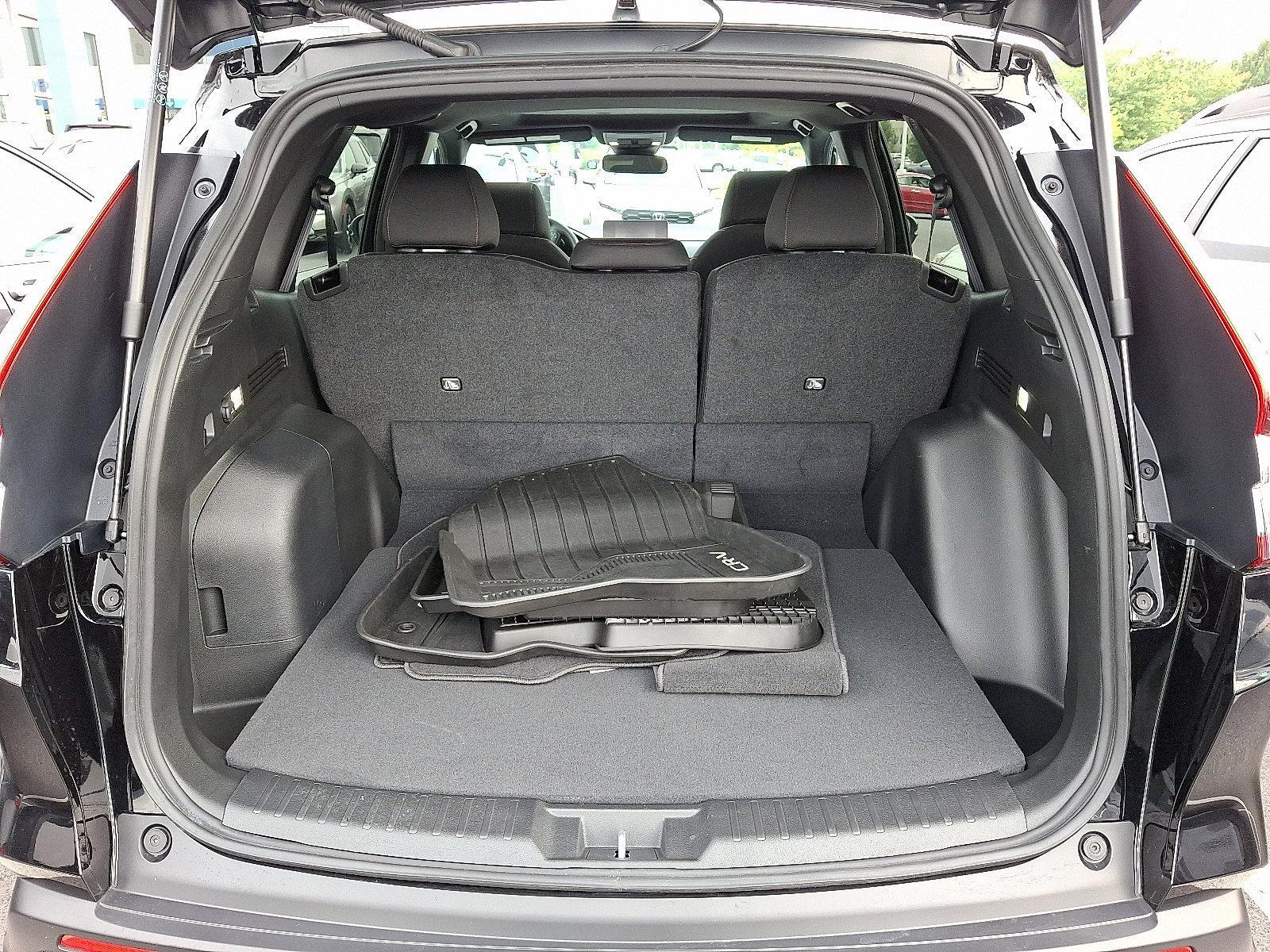 2025 Honda CR-V Hybrid Vehicle Photo in Harrisburg, PA 17111