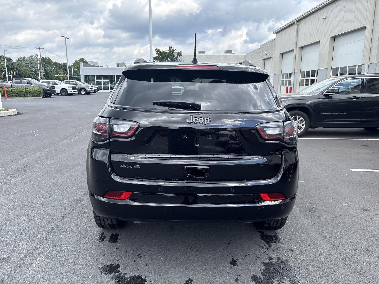 2025 Jeep Compass Vehicle Photo in Mechanicsburg, PA 17050-1707