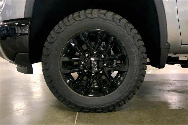 2025 Chevrolet Silverado 2500 HD Vehicle Photo in INDEPENDENCE, MO 64055-1314