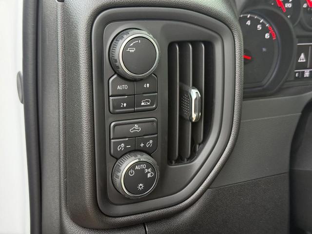 2026 Chevrolet Silverado 1500 Vehicle Photo in COLUMBIA, MO 65203-3903