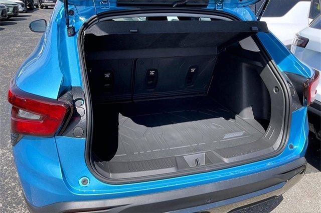 2025 Chevrolet Trax Vehicle Photo in INDEPENDENCE, MO 64055-1314