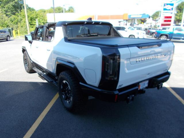 2023 GMC HUMMER EV Pickup Vehicle Photo in LOWELL, MA 01852-4336