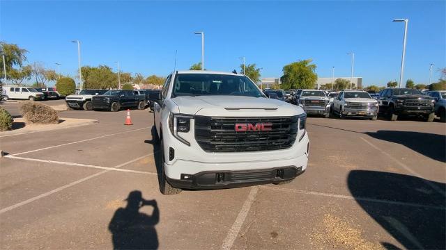 2025 GMC Sierra 1500 Vehicle Photo in GOODYEAR, AZ 85338-1310