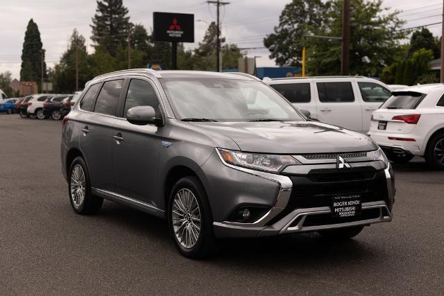 2022 Mitsubishi Outlander PHEV Vehicle Photo in Tigard, OR 97223