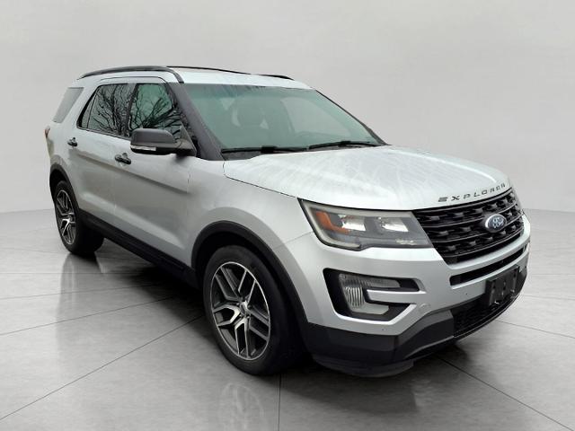 2016 Ford Explorer Vehicle Photo in Oshkosh, WI 54904