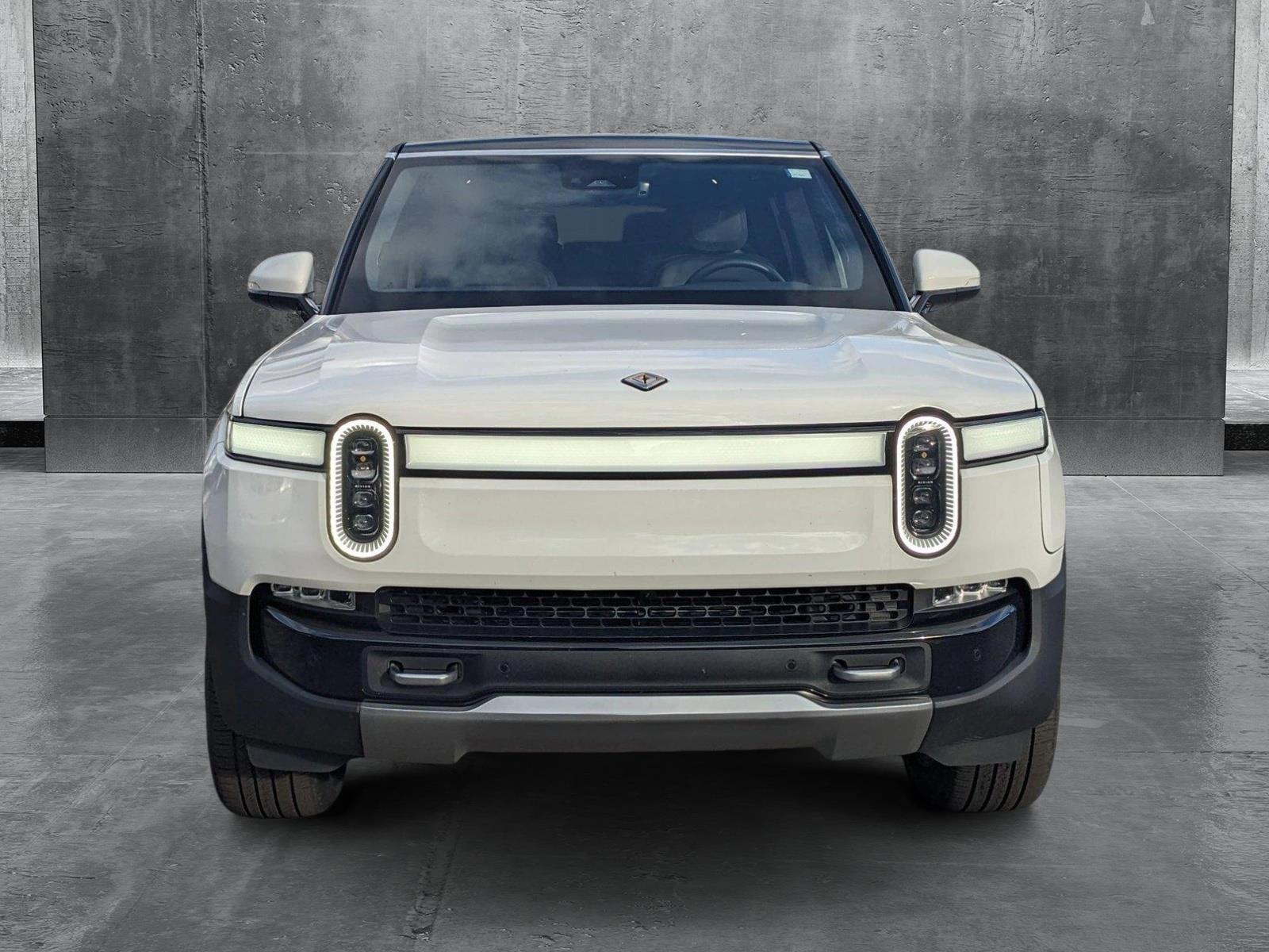 2022 Rivian R1S Vehicle Photo in WEST PALM BEACH, FL 33407-3296