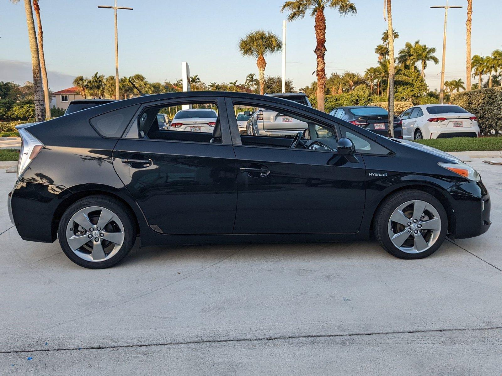 2013 Toyota Prius Vehicle Photo in Davie, FL 33331