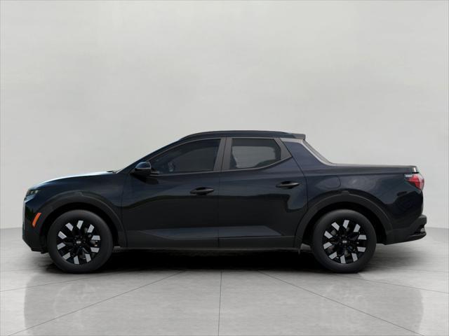 2025 Hyundai SANTA CRUZ Vehicle Photo in Green Bay, WI 54304