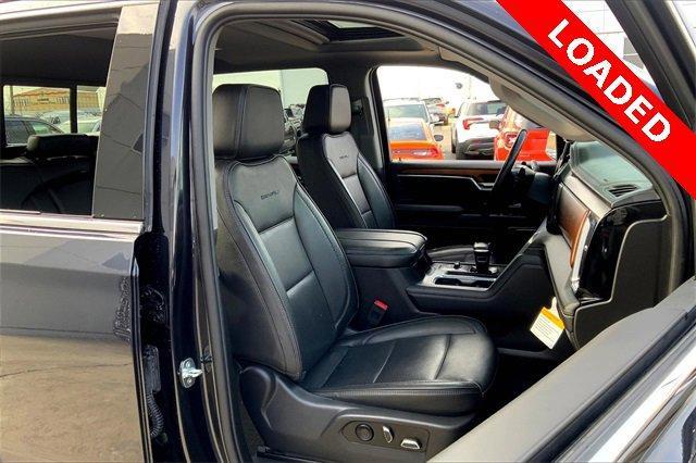 2023 GMC Sierra 1500 Vehicle Photo in TOPEKA, KS 66609-0000