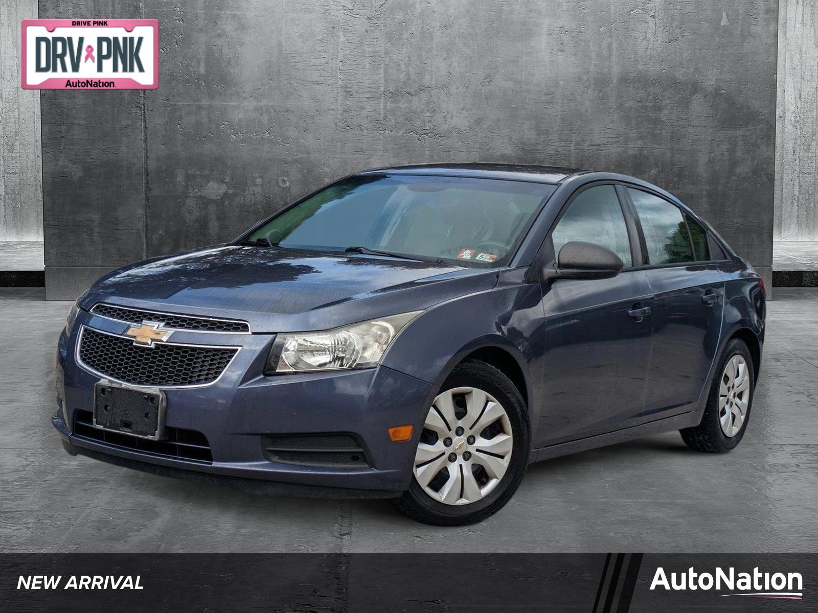 2013 Chevrolet Cruze Vehicle Photo in GREENACRES, FL 33463-3207