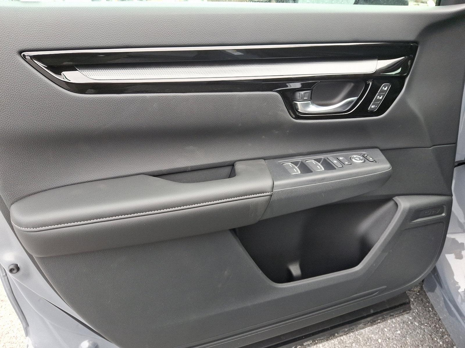 2025 Honda CR-V Vehicle Photo in Harrisburg, PA 17111