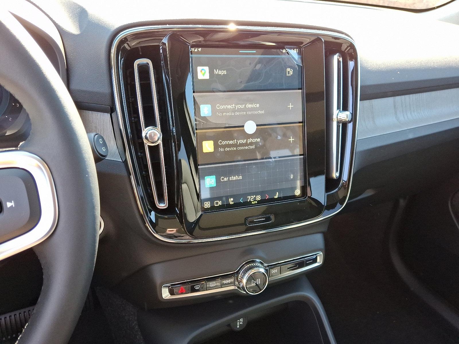 2025 Volvo XC40 Vehicle Photo in Trevose, PA 19053