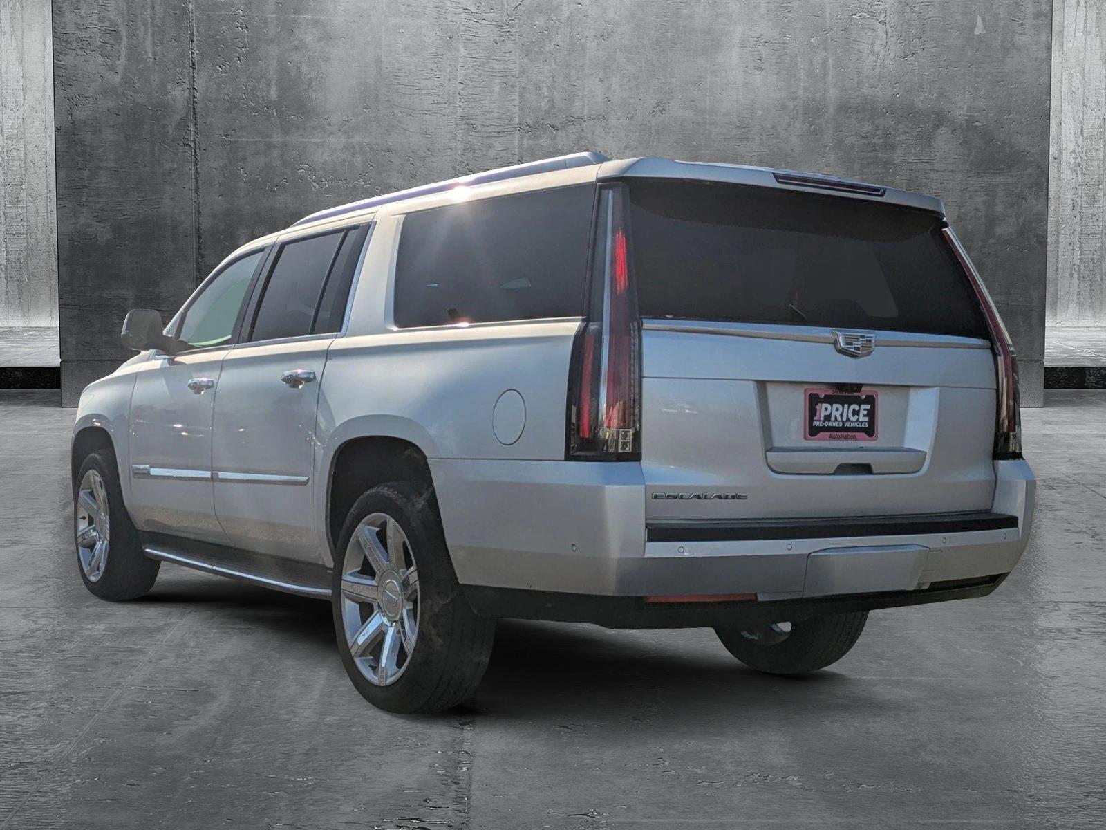 2018 Cadillac Escalade ESV Vehicle Photo in LAUREL, MD 20707-4697