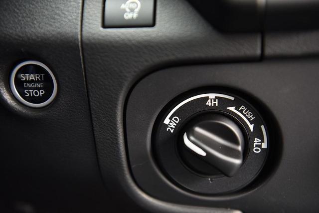 2025 Nissan Frontier Vehicle Photo in Ballwin, MO 63011