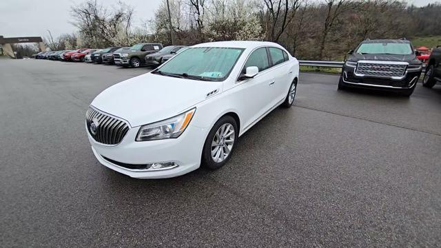 2016 Buick LaCrosse Vehicle Photo in Pleasant Hills, PA 15236