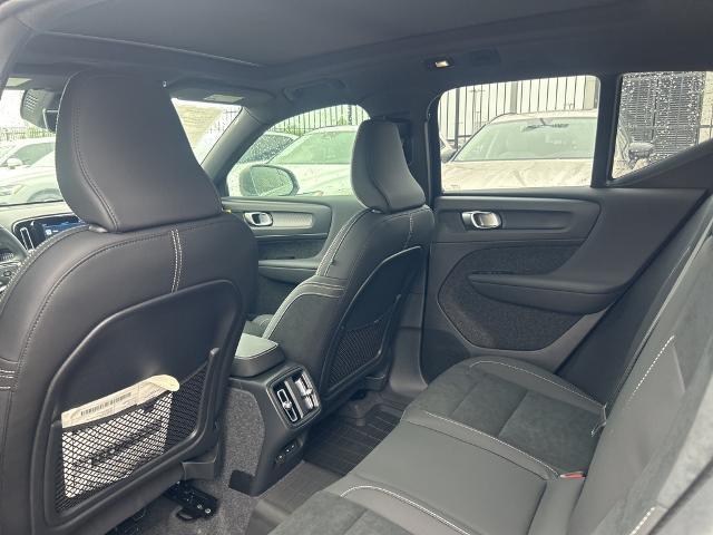 2025 Volvo XC40 Vehicle Photo in Grapevine, TX 76051