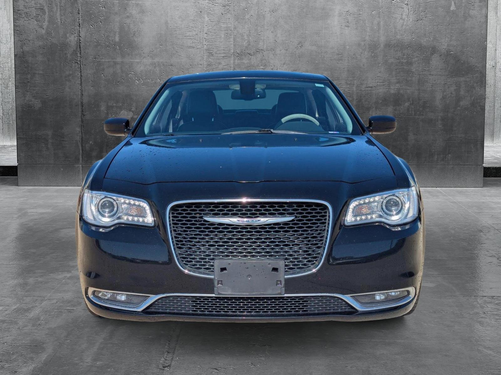2016 Chrysler 300 Vehicle Photo in CORPUS CHRISTI, TX 78412-4902