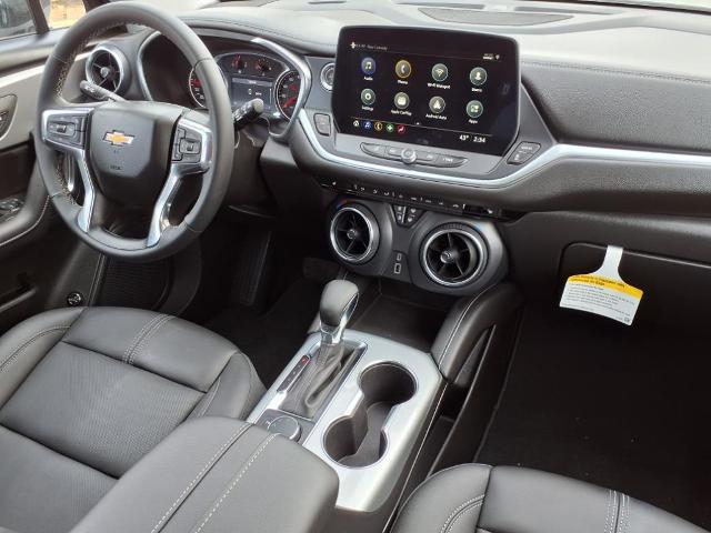 2025 Chevrolet Blazer Vehicle Photo in Denton, TX 76205