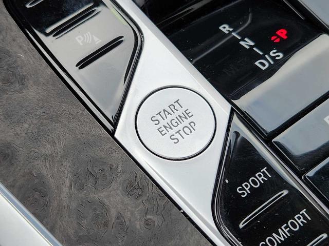 2024 BMW X7 xDrive40i Vehicle Photo in PLANO, TX 75024