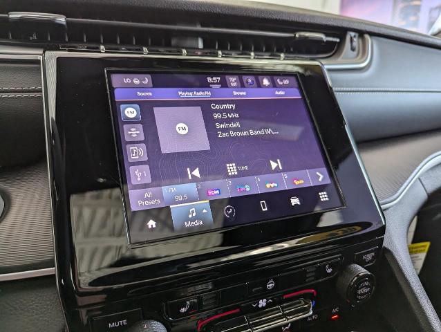 2025 Jeep Grand Cherokee Vehicle Photo in Oshkosh, WI 54901