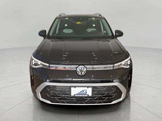 2025 Volkswagen Taos Vehicle Photo in Oshkosh, WI 54904