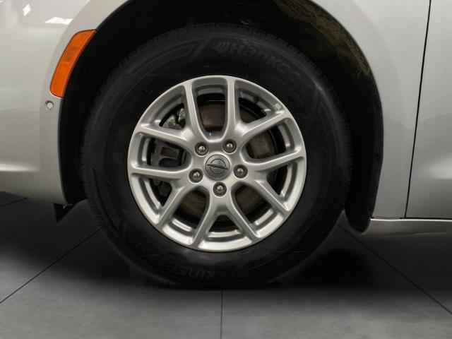 2022 Chrysler Pacifica Vehicle Photo in Appleton, WI 54913