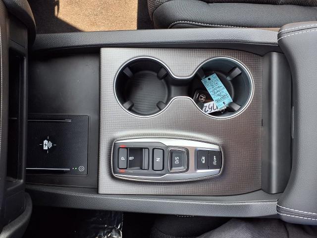 2025 Honda Ridgeline Vehicle Photo in Oshkosh, WI 54904