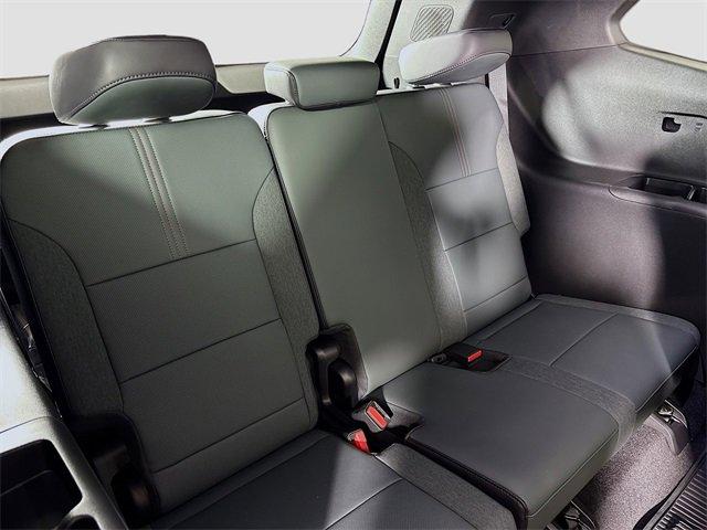 2025 GMC Acadia Vehicle Photo in PUYALLUP, WA 98371-4149