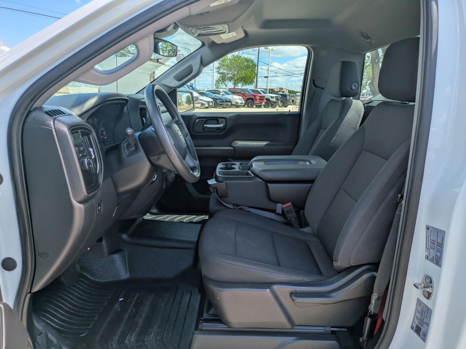 2024 Chevrolet Silverado 1500 Vehicle Photo in SELMA, TX 78154-1460