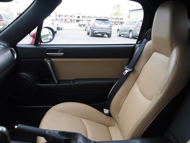 2010 Mazda MX-5 Miata Vehicle Photo in MADISON, IN 47250-1611
