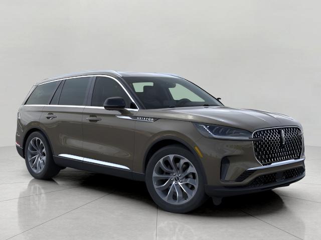 2025 Lincoln Aviator Vehicle Photo in Neenah, WI 54956