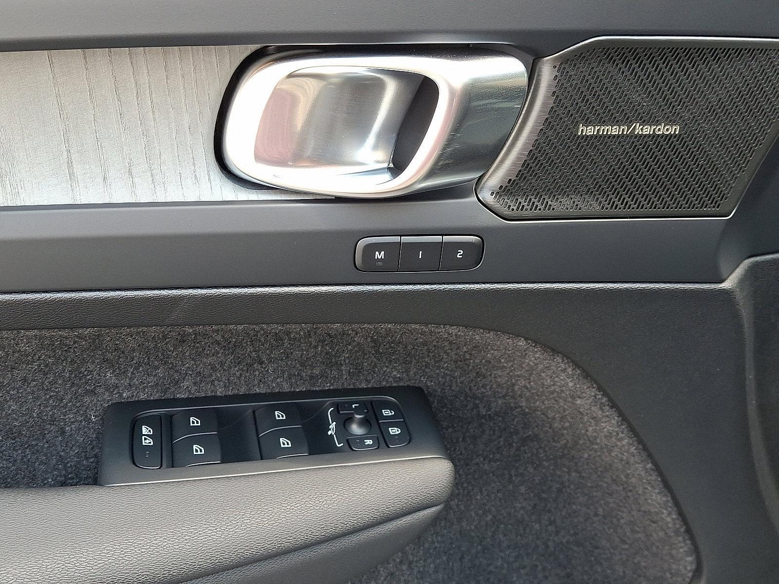 2025 Volvo XC40 Vehicle Photo in Lancaster, PA 17601