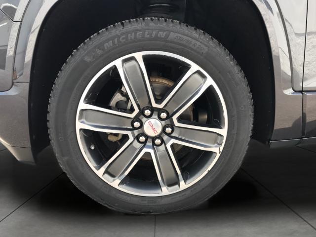 2018 GMC Acadia Vehicle Photo in GREEN BAY, WI 54303-3330