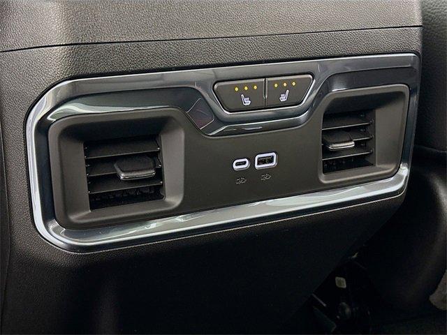 2025 GMC Sierra 3500 HD Vehicle Photo in PUYALLUP, WA 98371-4149