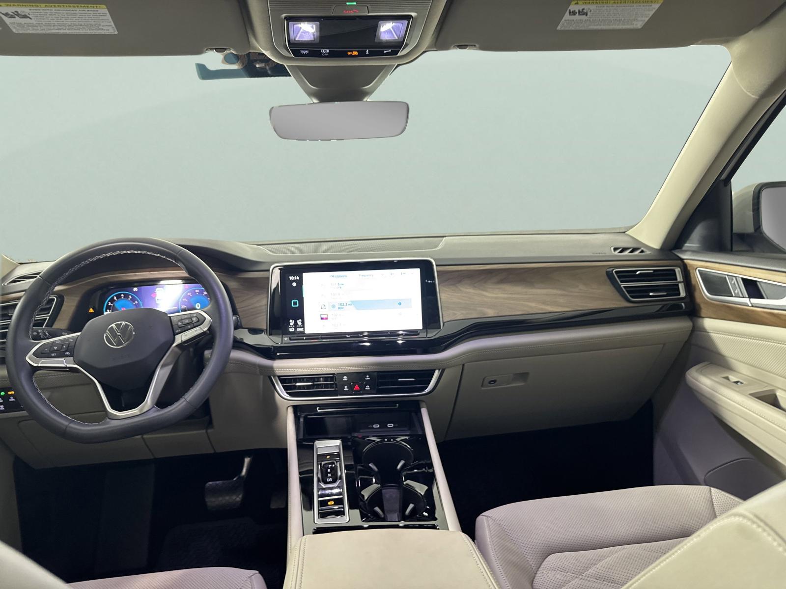 2024 Volkswagen Atlas Vehicle Photo in Georgetown, TX 78626