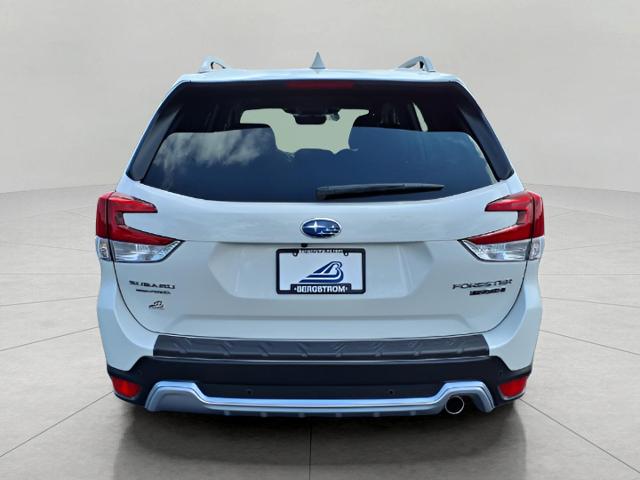 2022 Subaru Forester Vehicle Photo in Oshkosh, WI 54904