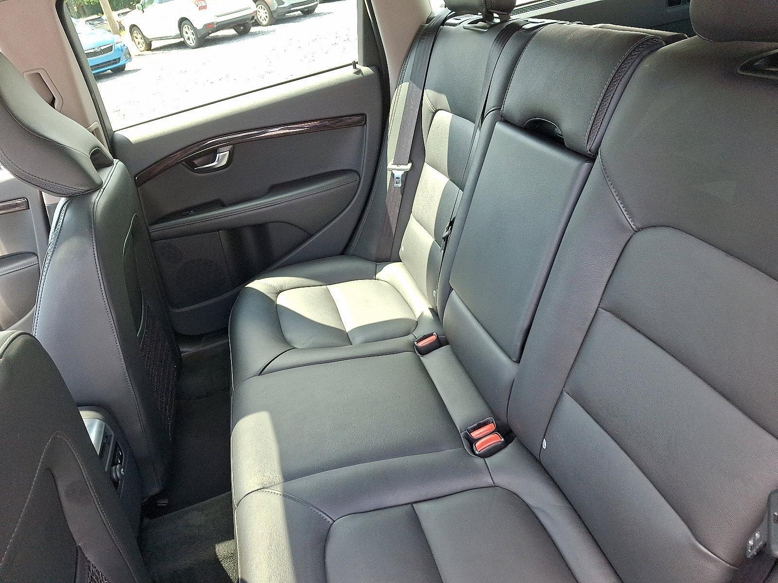 2016 Volvo XC70 Vehicle Photo in Harrisburg, PA 17111