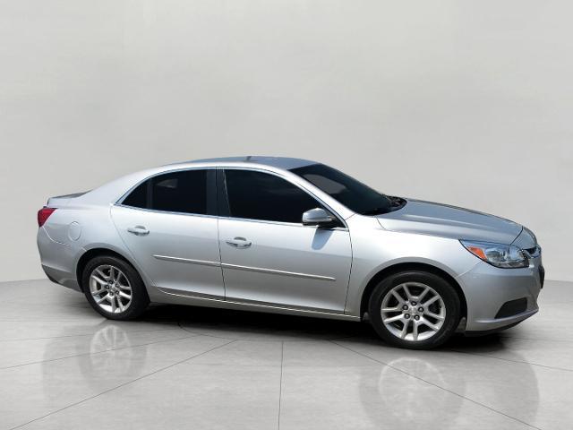 2015 Chevrolet Malibu Vehicle Photo in GREEN BAY, WI 54303-3330