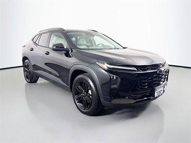 2025 Chevrolet Trax Vehicle Photo in PUYALLUP, WA 98371-4149