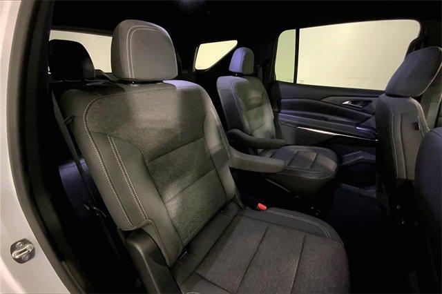 2025 Chevrolet Traverse Vehicle Photo in INDEPENDENCE, MO 64055-1314