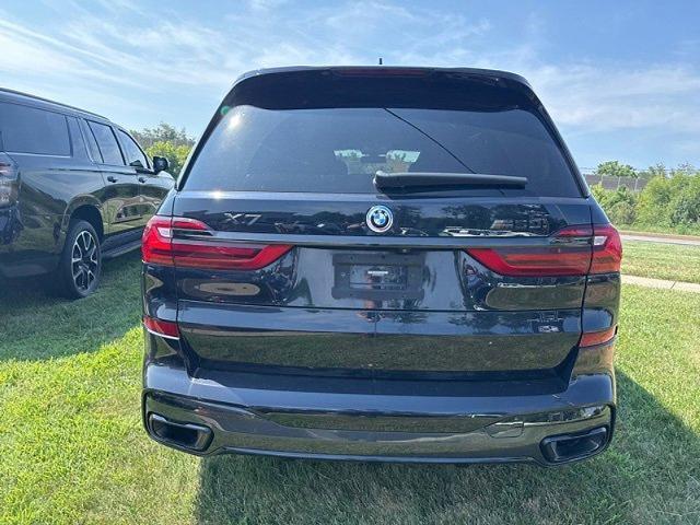 2021 BMW X7 Vehicle Photo in TREVOSE, PA 19053-4984