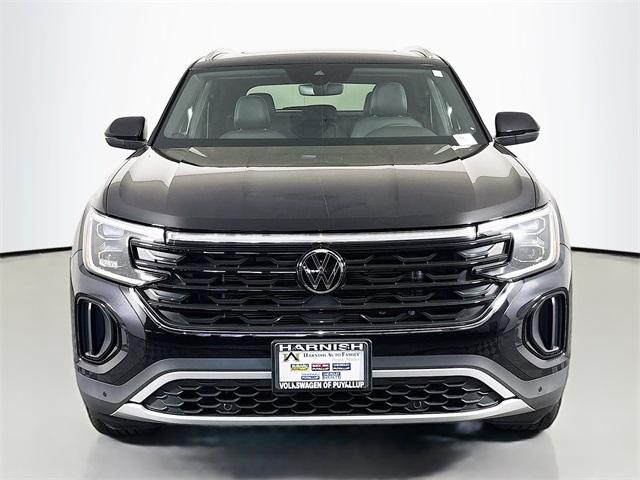 2024 Volkswagen Atlas Cross Sport Vehicle Photo in Puyallup, WA 98371