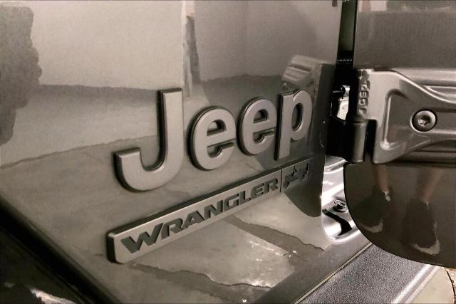 2021 Jeep Wrangler Vehicle Photo in Kansas City, MO 64114