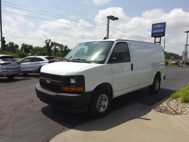 2017 Chevrolet Express Cargo Van Vehicle Photo in MANHATTAN, KS 66502-5036