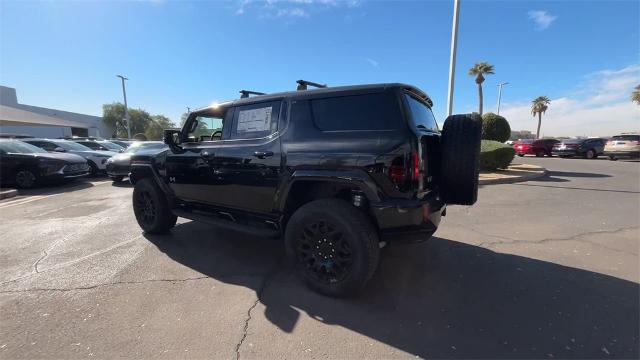 2025 GMC HUMMER EV SUV Vehicle Photo in GOODYEAR, AZ 85338-1310