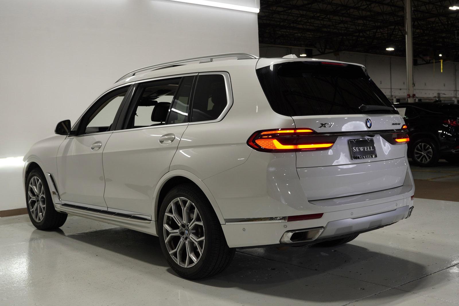 2025 BMW X7 xDrive40i Vehicle Photo in GRAPEVINE, TX 76051