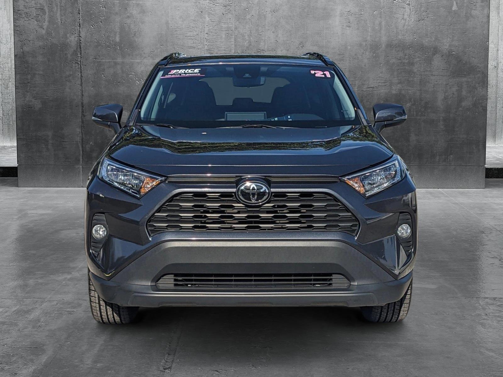 2021 Toyota RAV4 Vehicle Photo in GREENACRES, FL 33463-3207